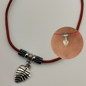 Alternative view of Bracelet de cheville en cuir rouge Estelle