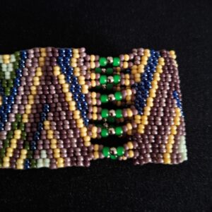 bracelet en perles de rocaille tissée