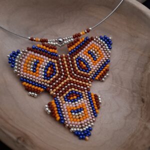 pendentif en perles de rocaille tissées collier nalo, forme géométrique